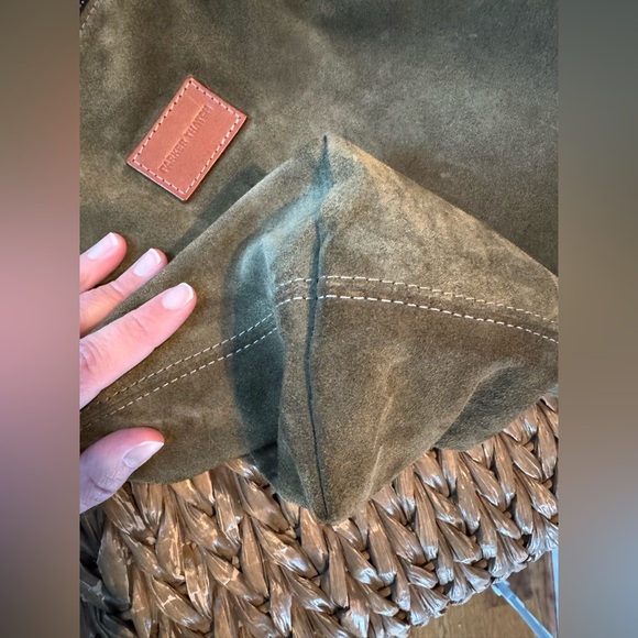 Retired Parker Thatch Charlie Olive - Picture 7 of 13